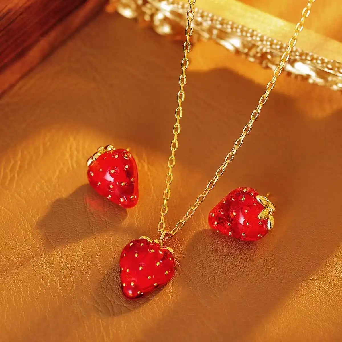 French Retro Red Strawberry Earrings