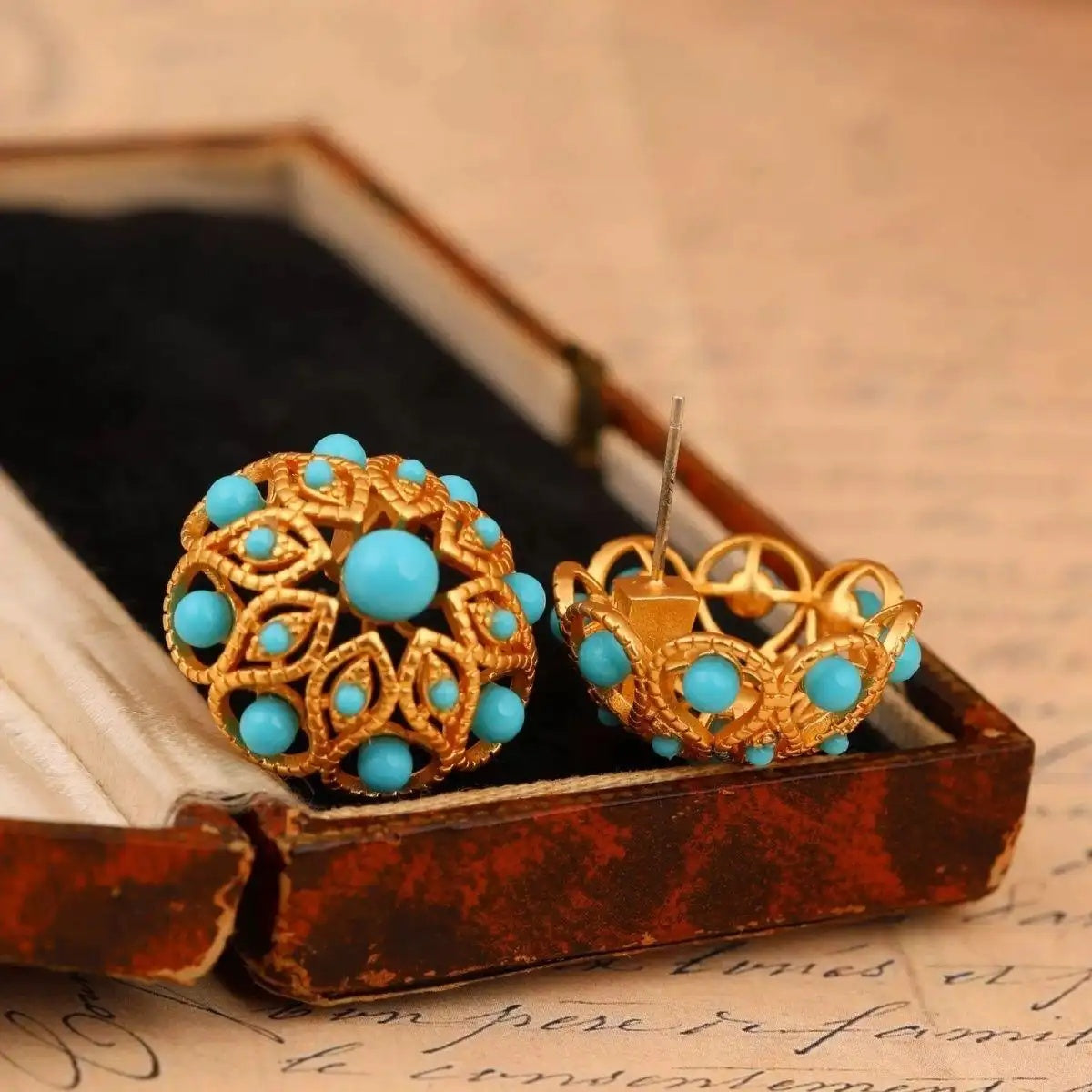 French Retro Turquoise Textured 3d Earrings