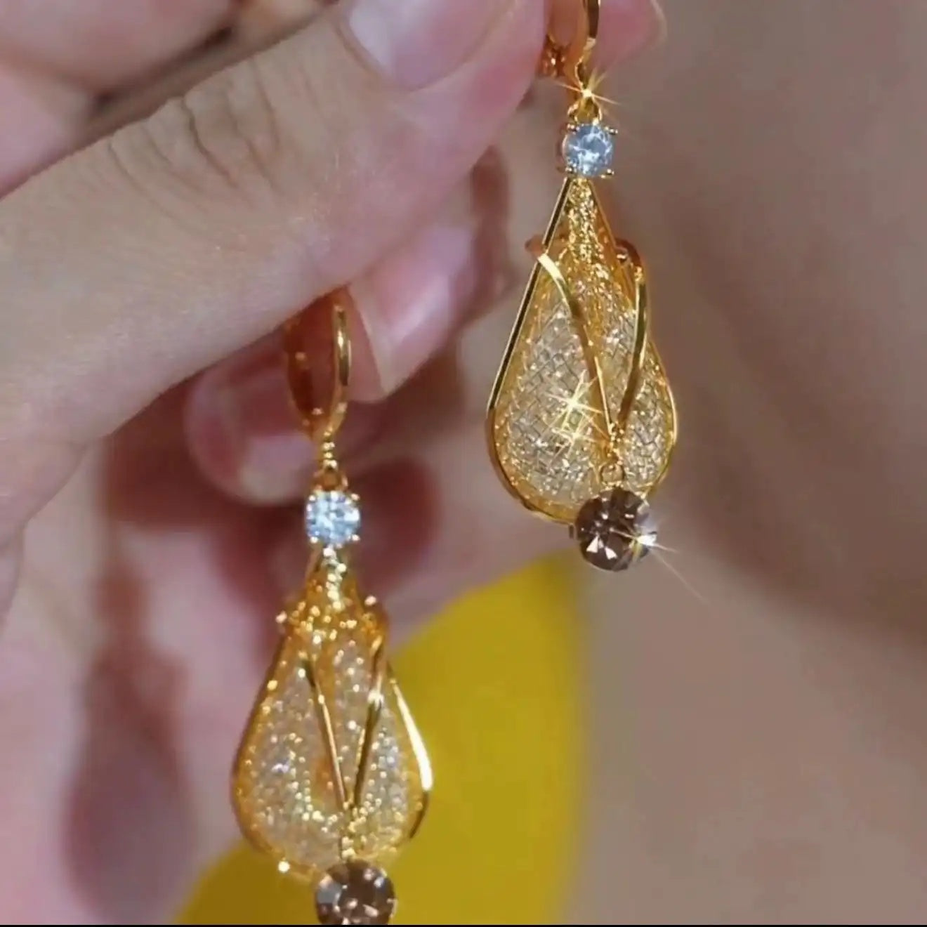 Geometric Teardrop Drop Earrings
