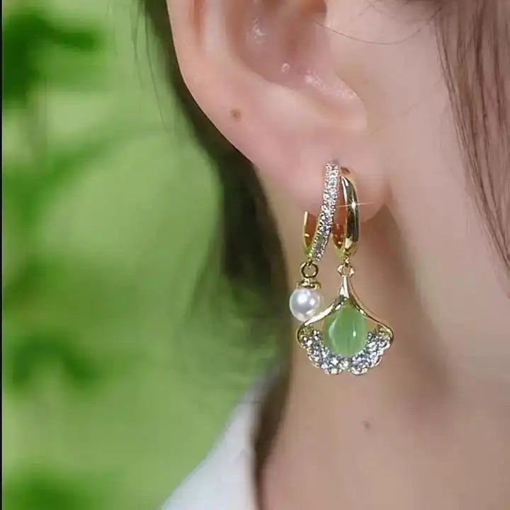 Ginkgo Leaf Retro Hoop Earrings