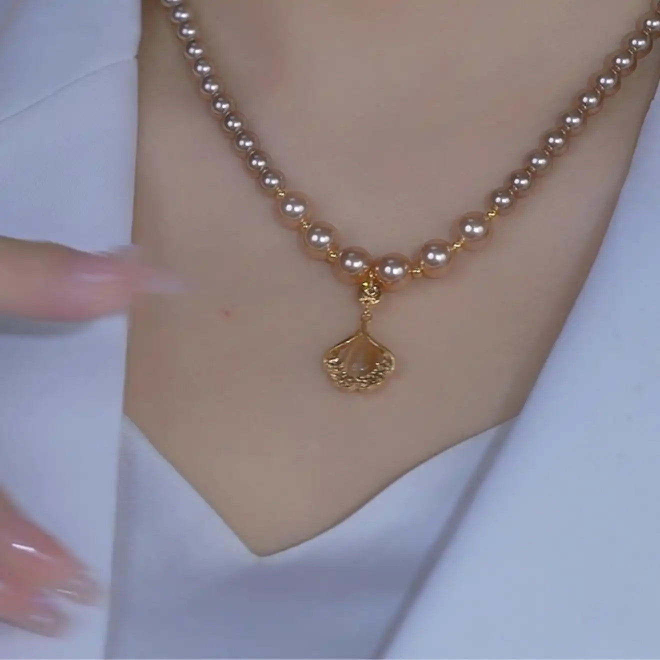 Ginkgo Leaf Trend Necklace
