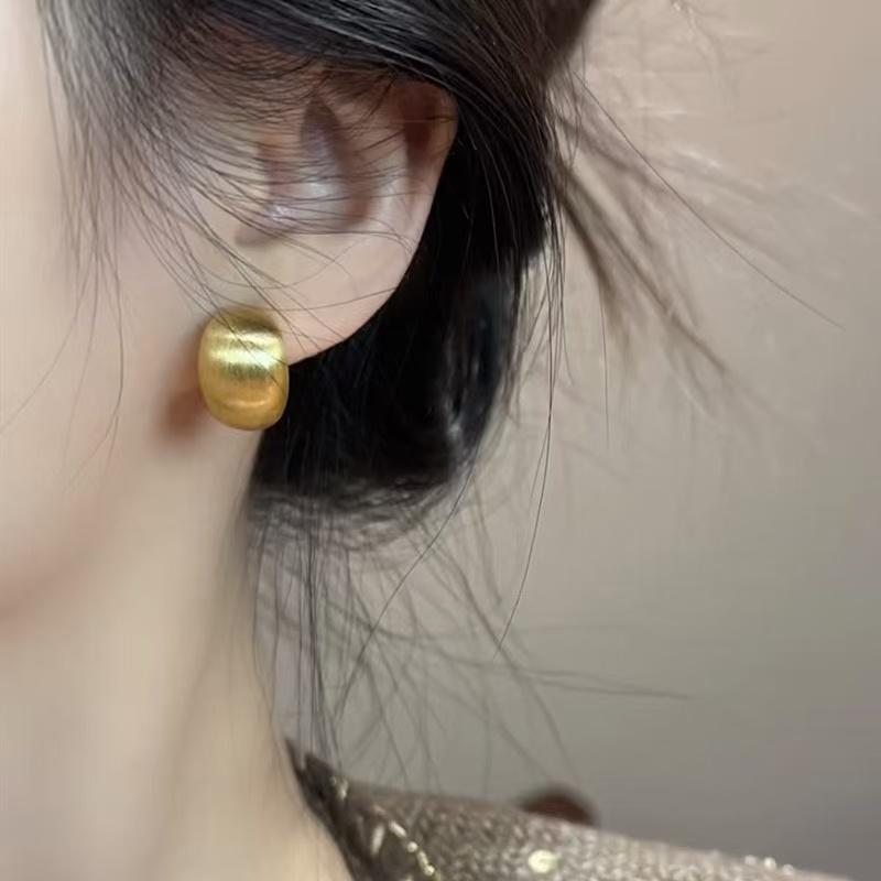 Gold Brushed Pea Clip-On Stud Earrings