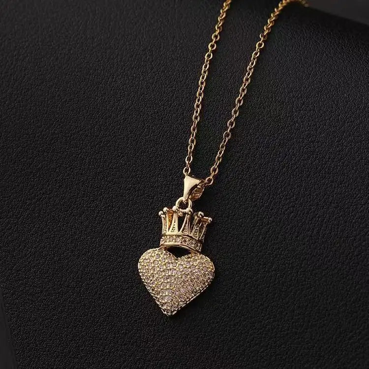 Gold- Heart Crown Metal Hip-Hop Necklace
