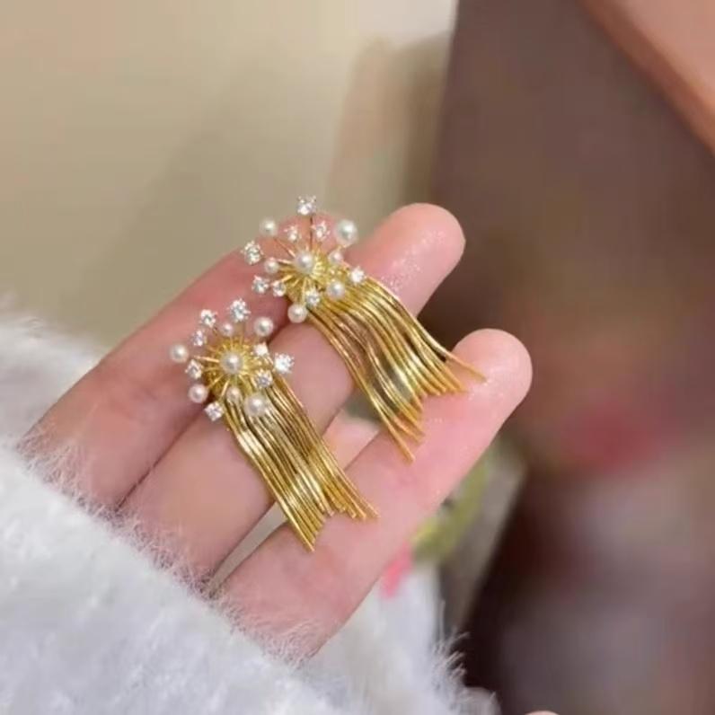 Gold Tassel Flower Dual-Wear Drop Earrings