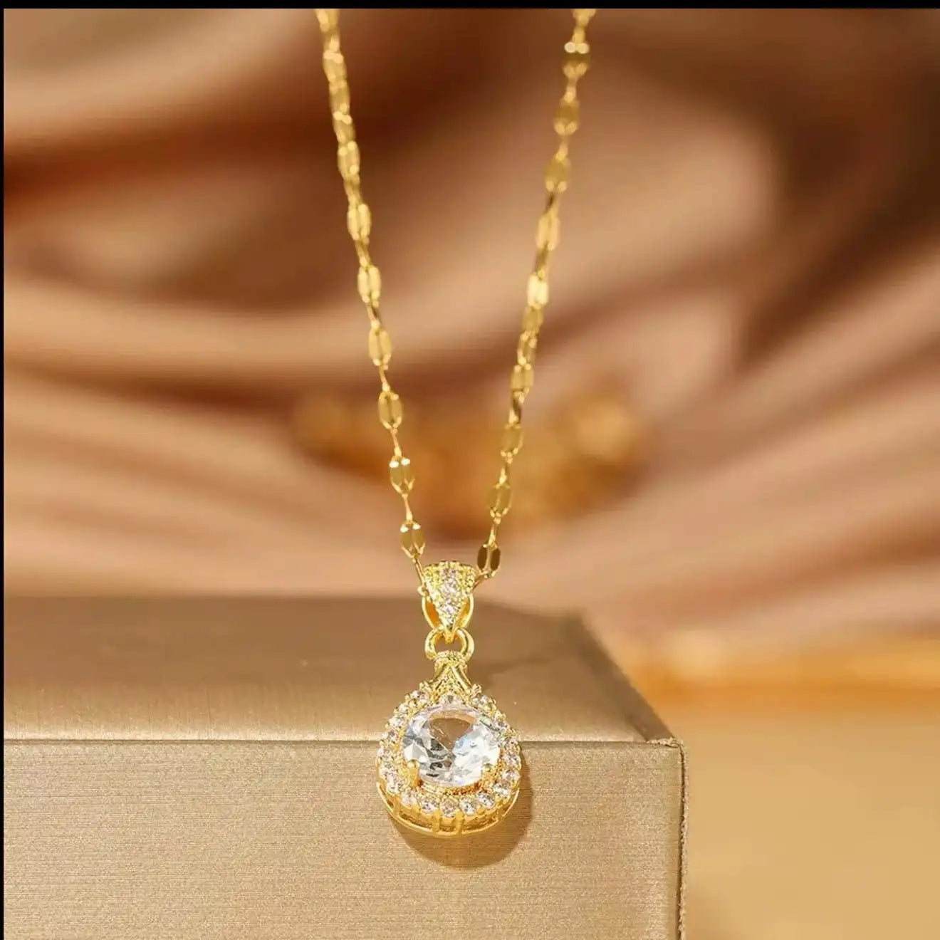 Gold Teardrop Necklace