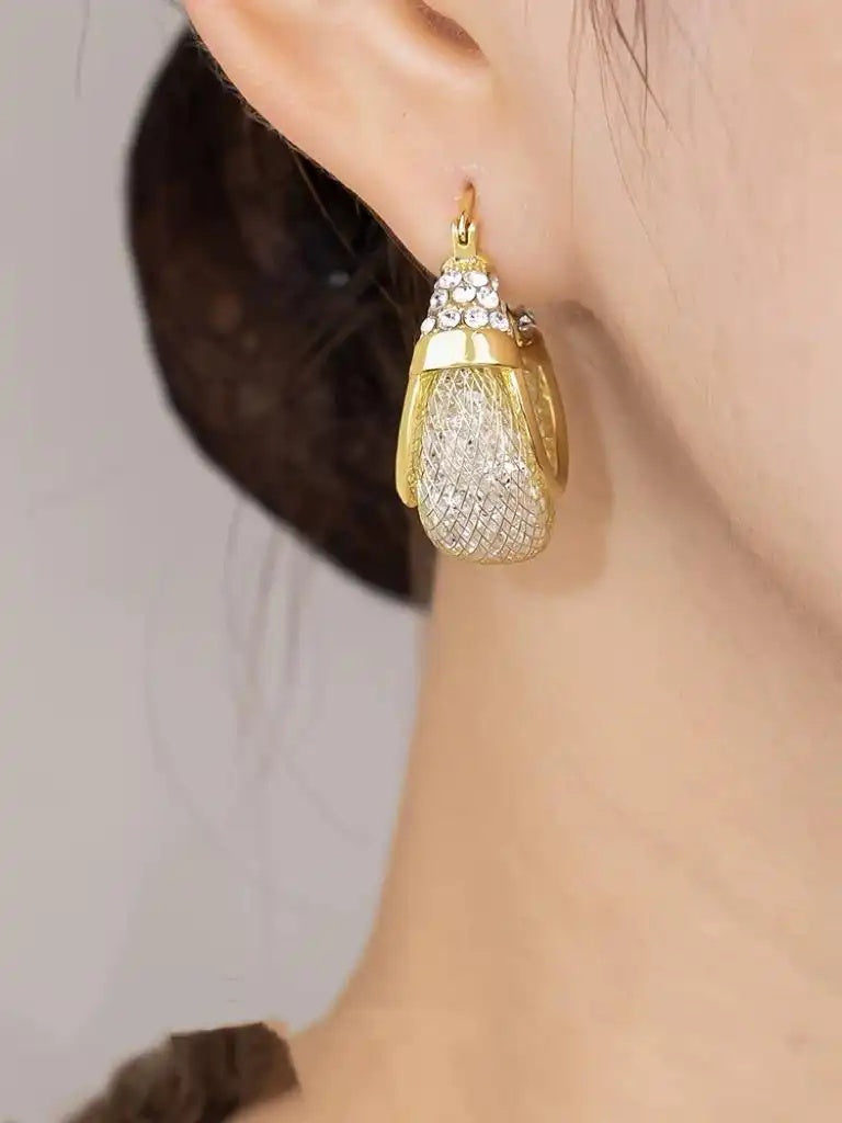Gold Thread Mesh Earrings