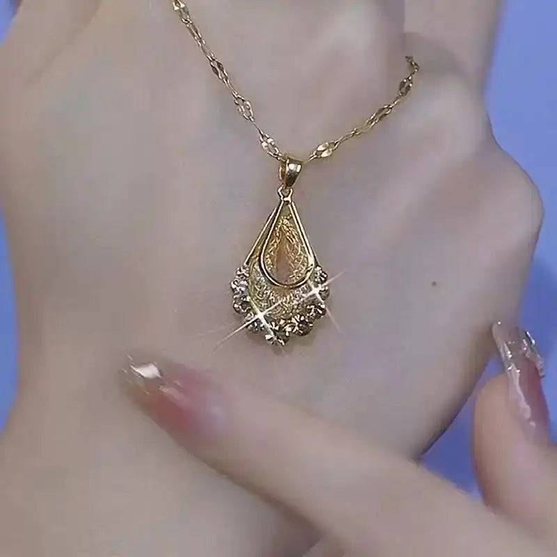 Gold Thread Teardrop Ear Cuffs