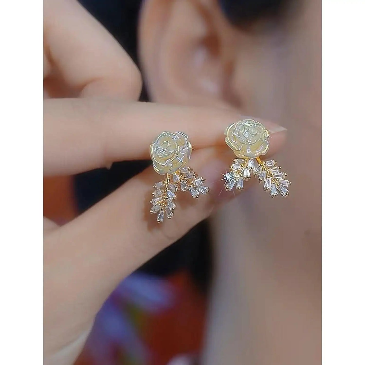 Gold Wheat Ear Camellia and Stud Earrings