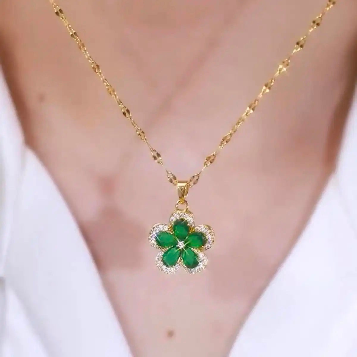 Green and Purple Flower Pendant Necklace
