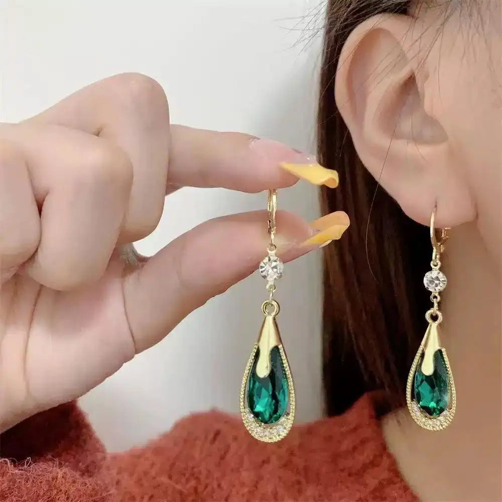 Green Crystal Teardrop Drop Earrings