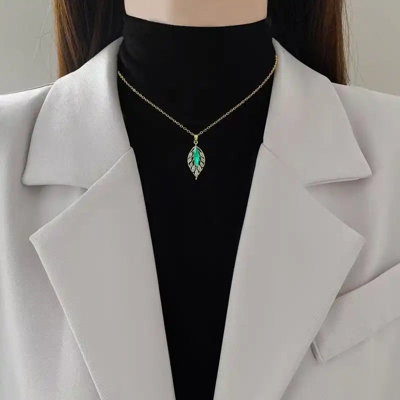 Green Leaf Crystal Necklace