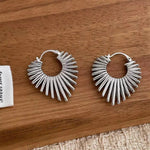 Heart Shape Exaggerated Line Hoop Earrings