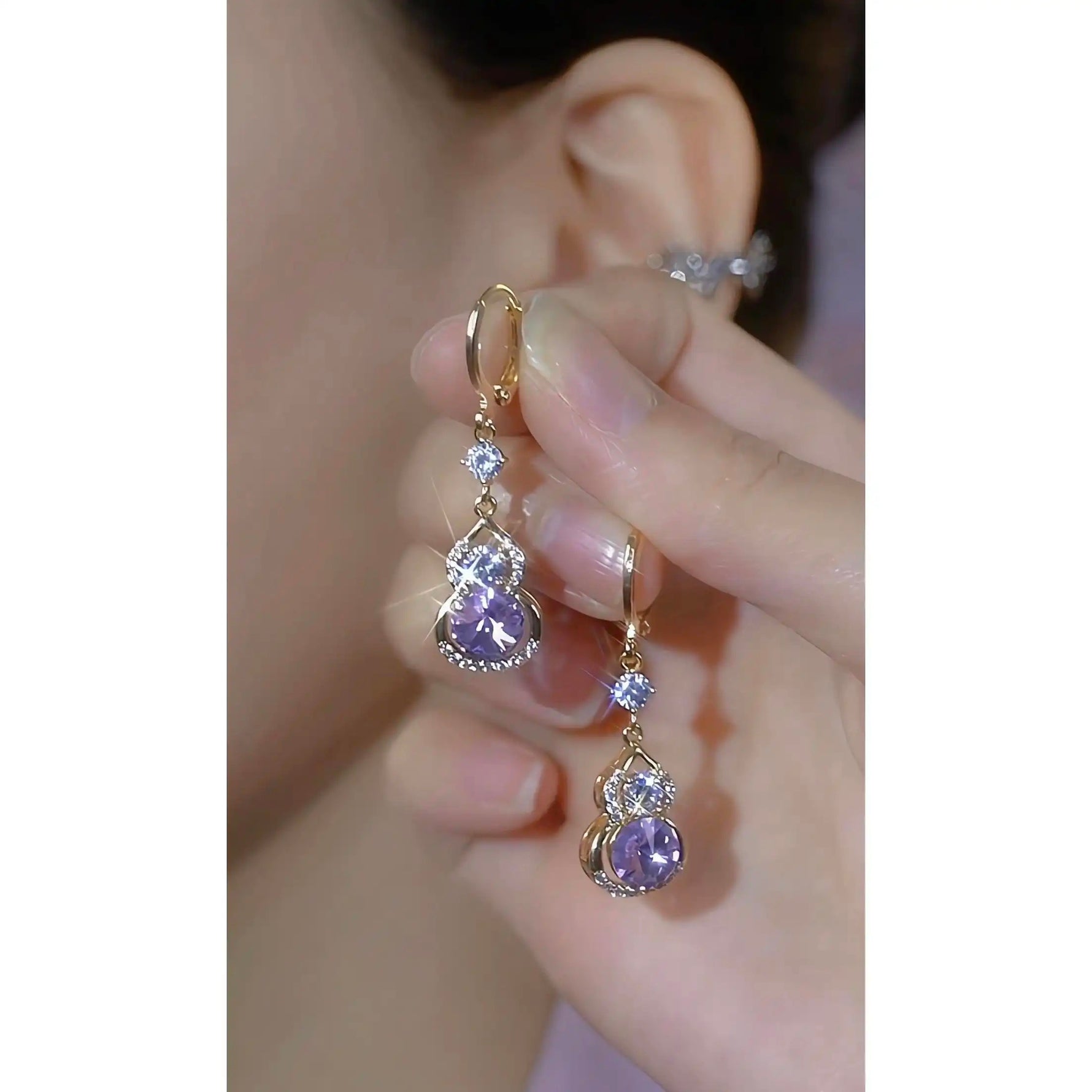 Hot-Selling Crystal Gourd Purple Sense Stud Earrings
