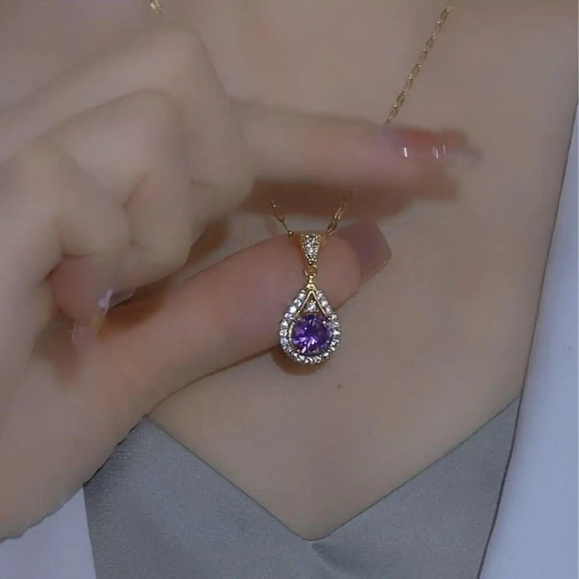 Hot-Selling Purple Teardrop Necklace