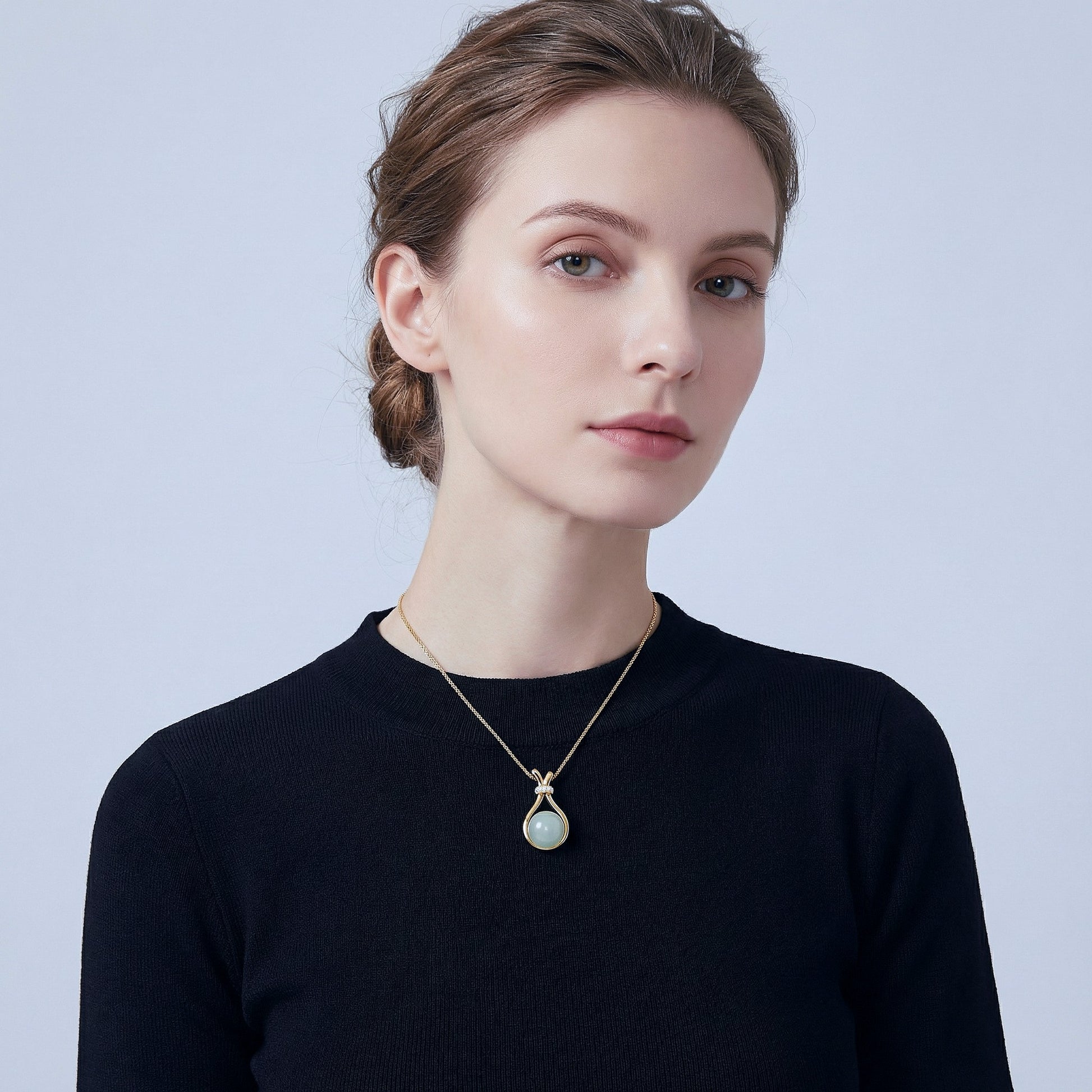 Jade Green Cabochon Teardrop Pendant Necklace