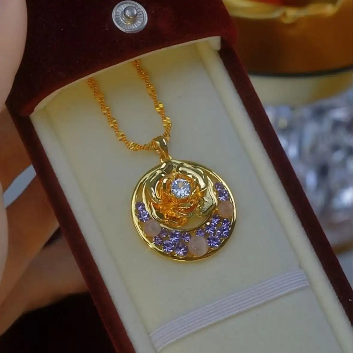 Korean Crystal Circle Necklace