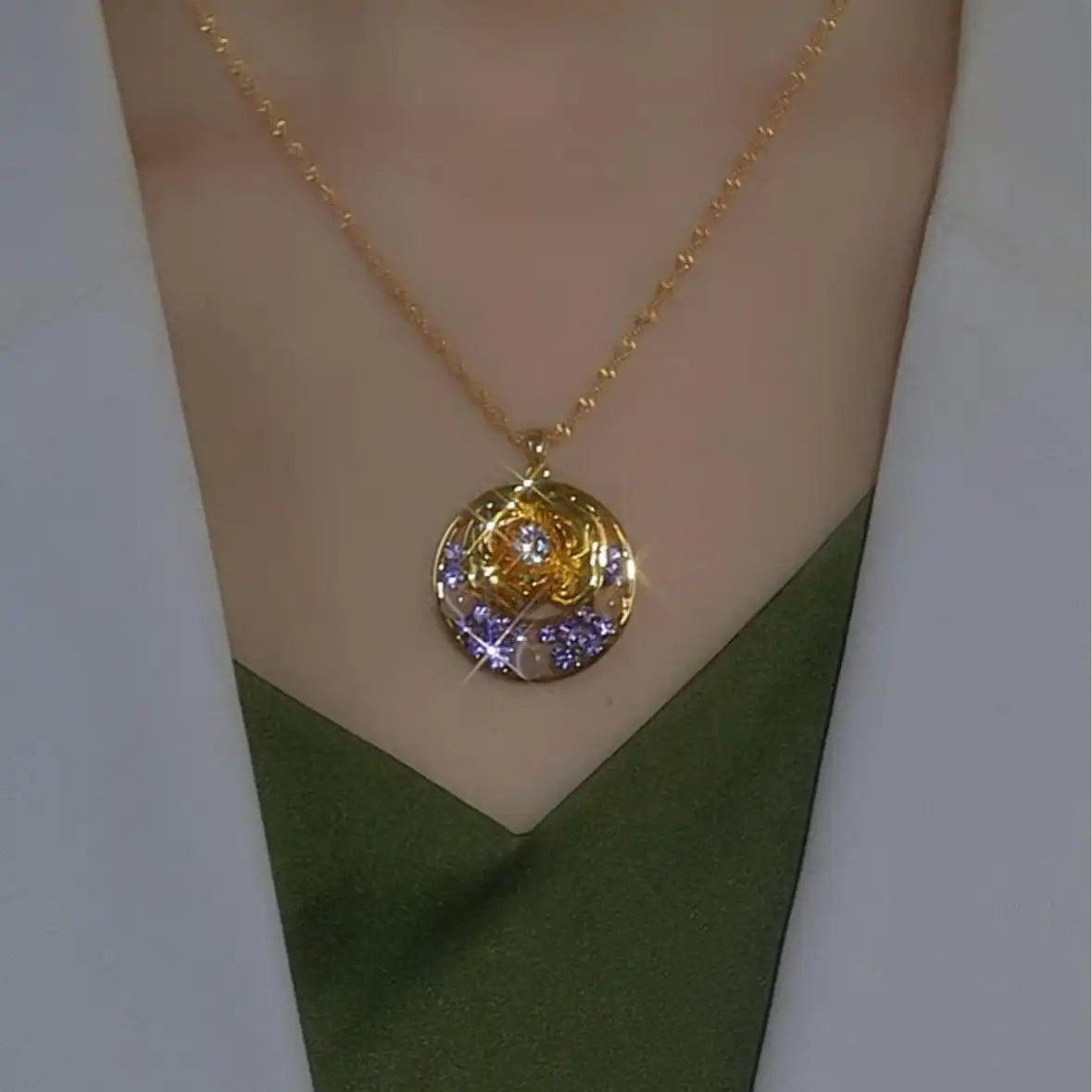 Korean Crystal Circle Necklace