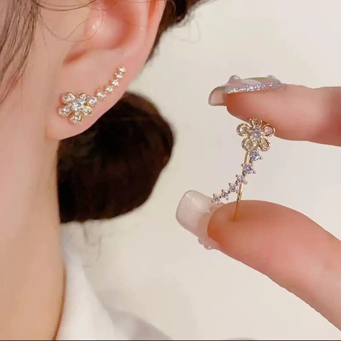 Korean Crystal Flower Stud Earrings
