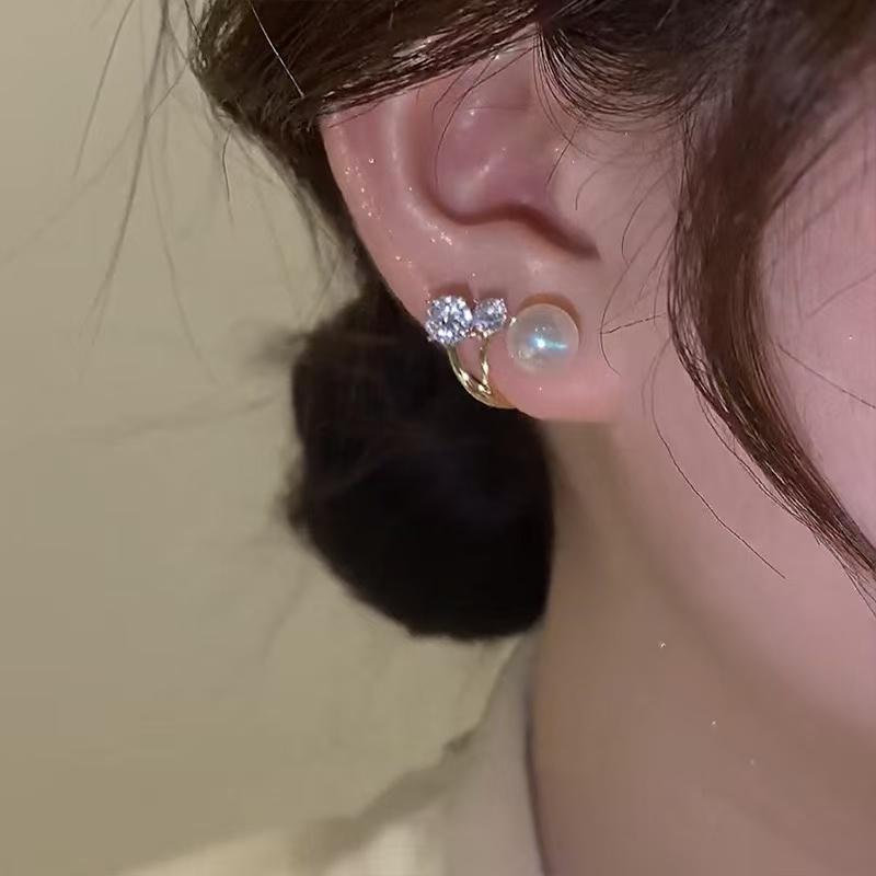 Korean Pearl Mermaid Princess Stud Earrings