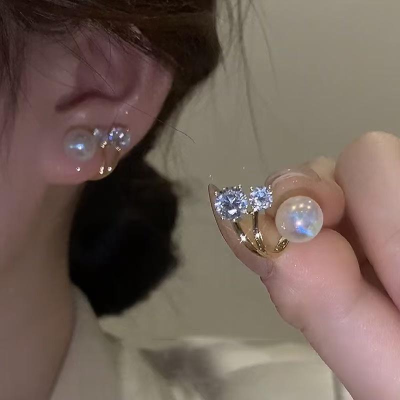 Korean Pearl Mermaid Princess Stud Earrings