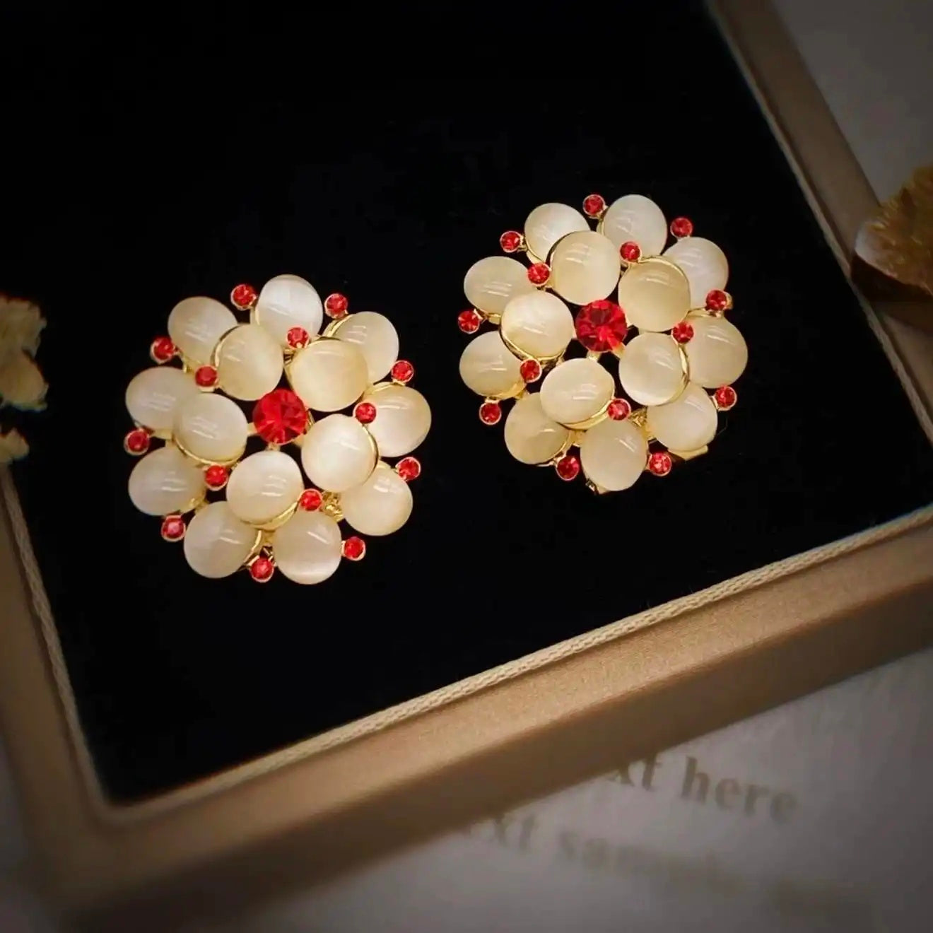 Lightweight Daily Hoop Earrings
