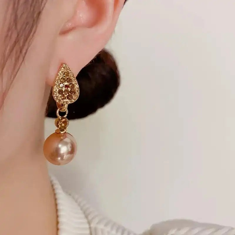 Maillard Series Crystal Leaf Pearl Earrings