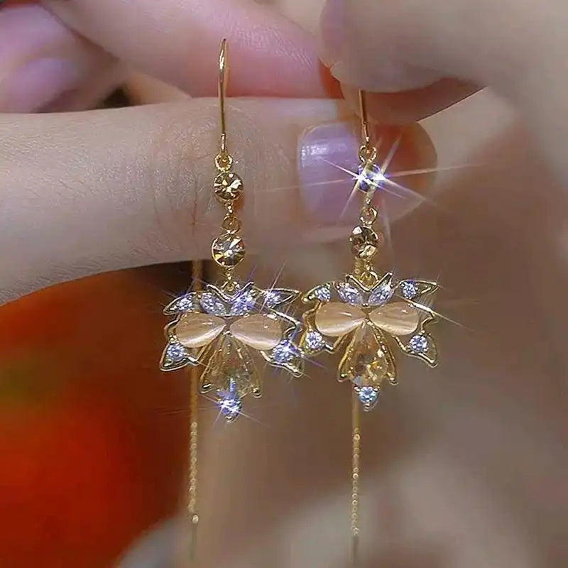 Maple Leaf Tassel Coffee Color Drop Earrings