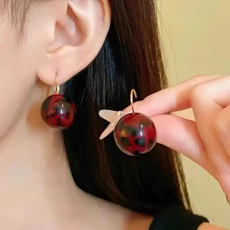 Marbled Pearl Animal Print Pattern Stud Earrings