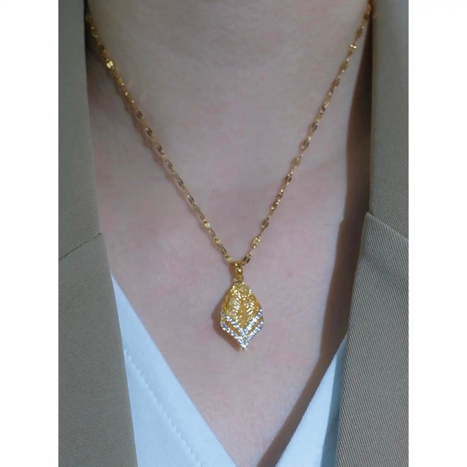 Mesh Diamond Teardrop Goddess Necklace