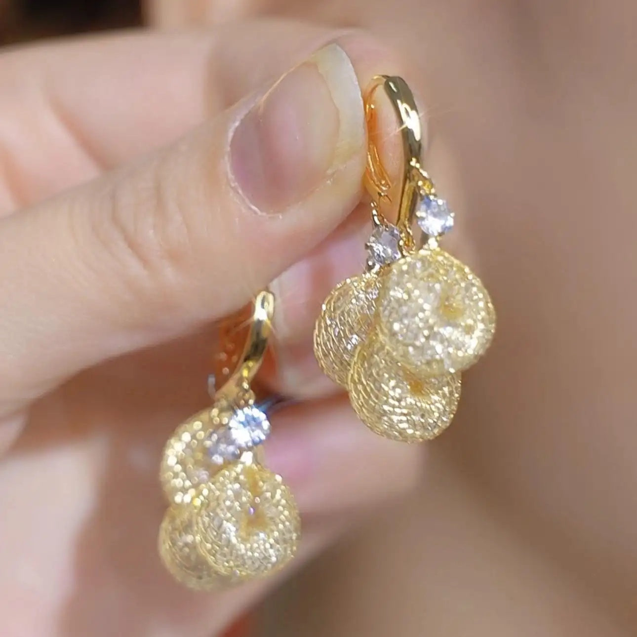 Mesh Hollow Retro Crystal Round Hoop Earrings