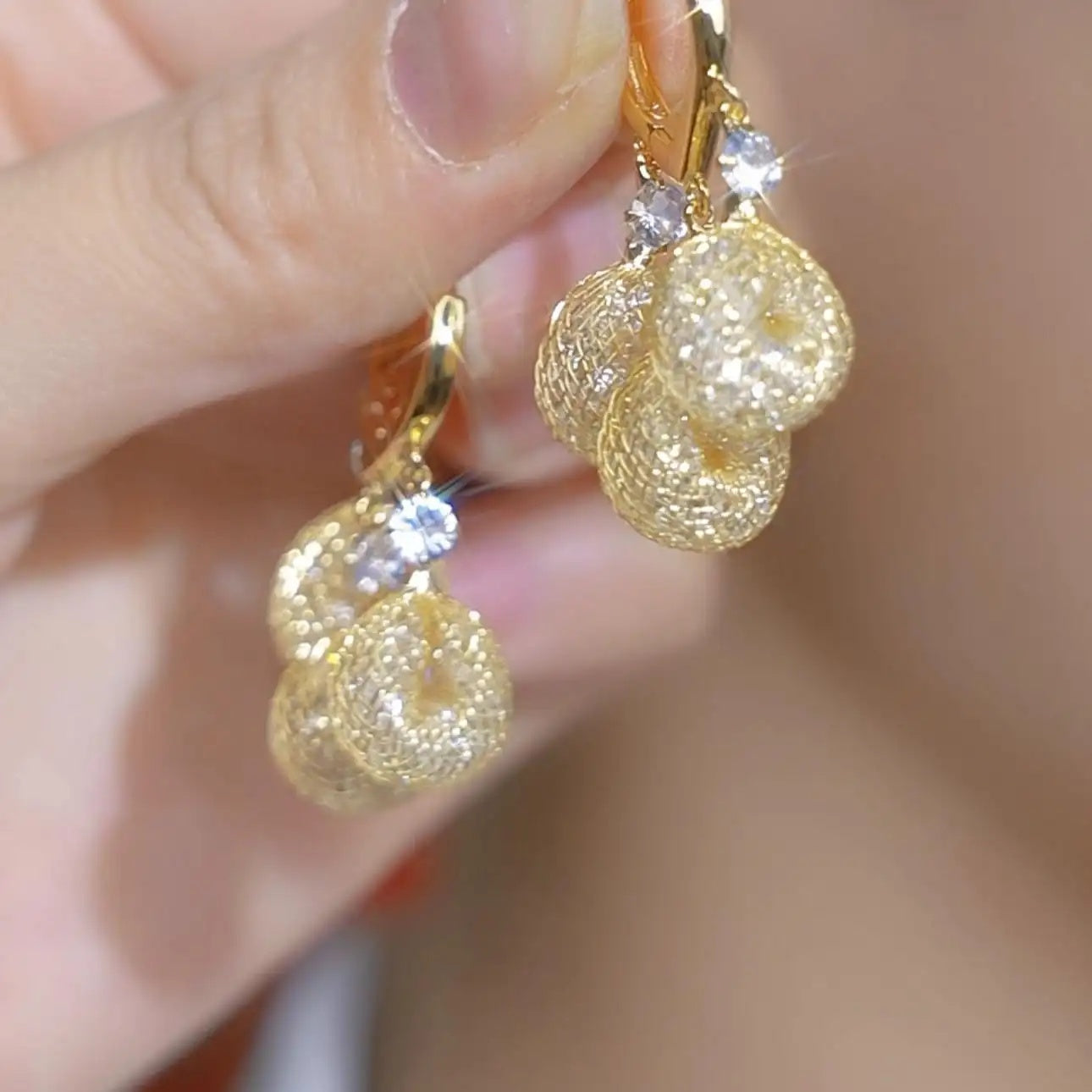 Mesh Hollow Retro Crystal Round Hoop Earrings