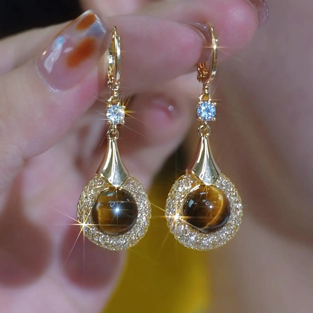 Mesh Teardrop Earrings
