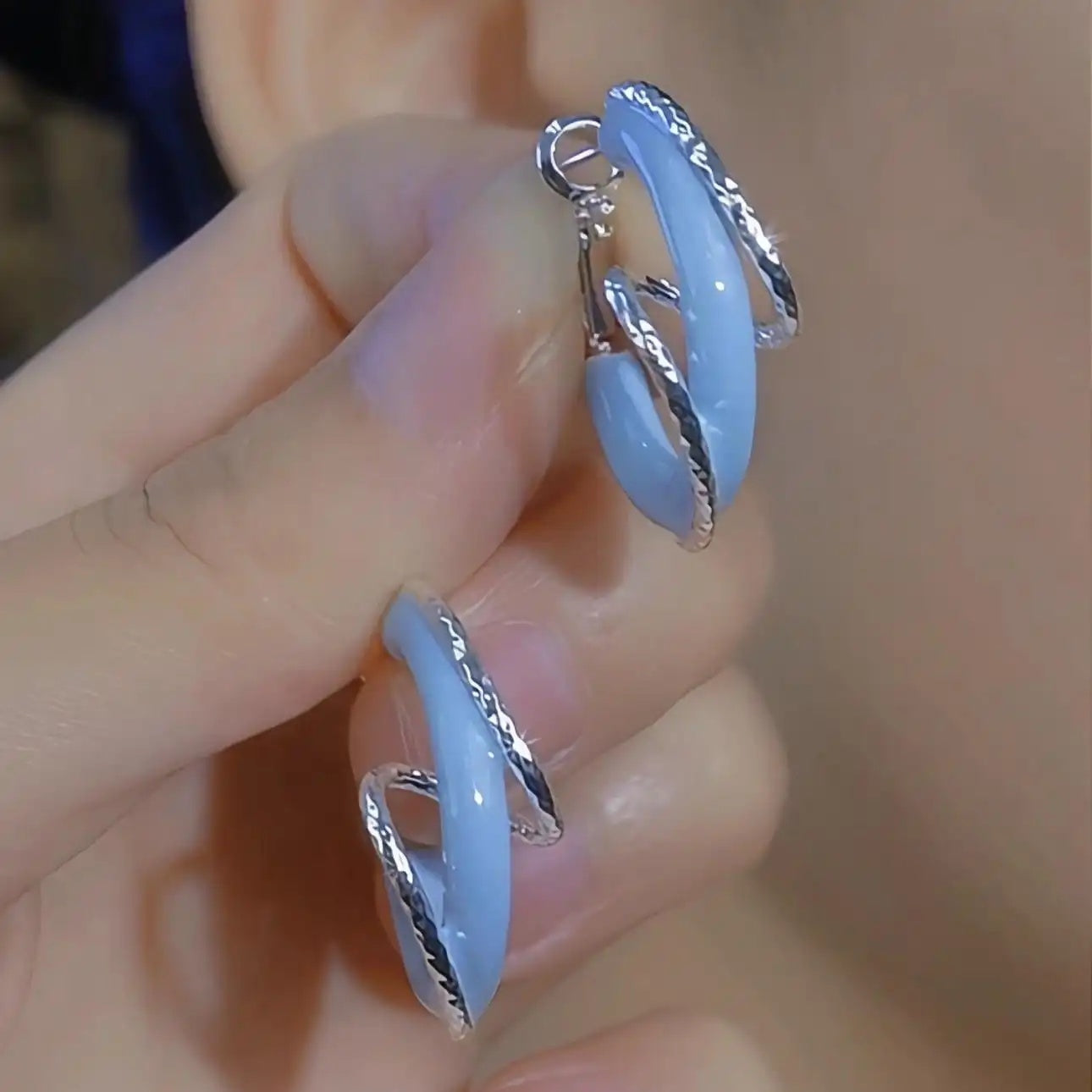 Metal Surround Dripping Oil Minimalist Earrings