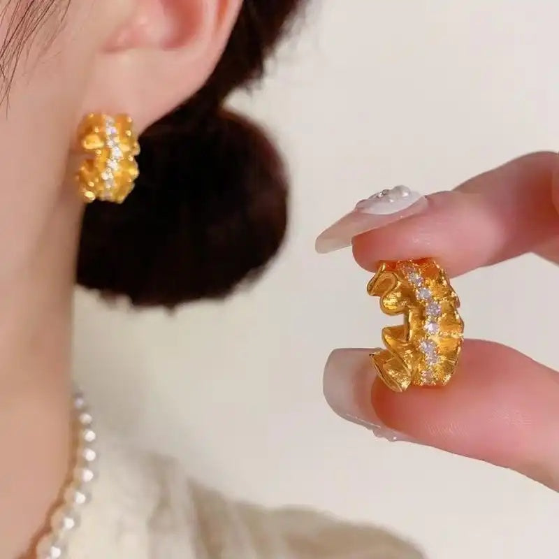 Metal Textured C-Shaped Earrings
