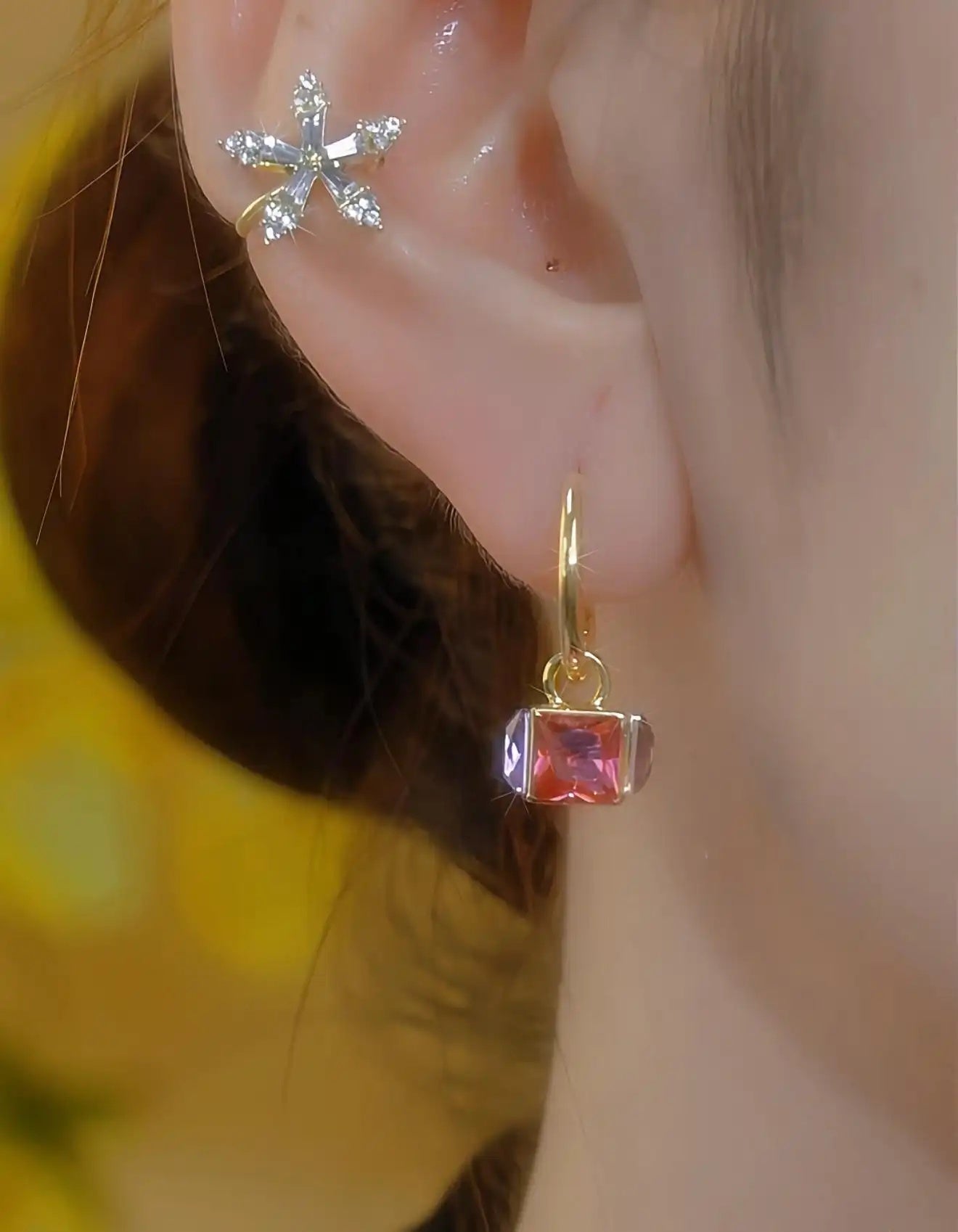 Minimalist Four-Claw Buckle Colorful Square Earrings