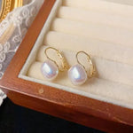 Minimalist Gentle Square Pearl Earrings