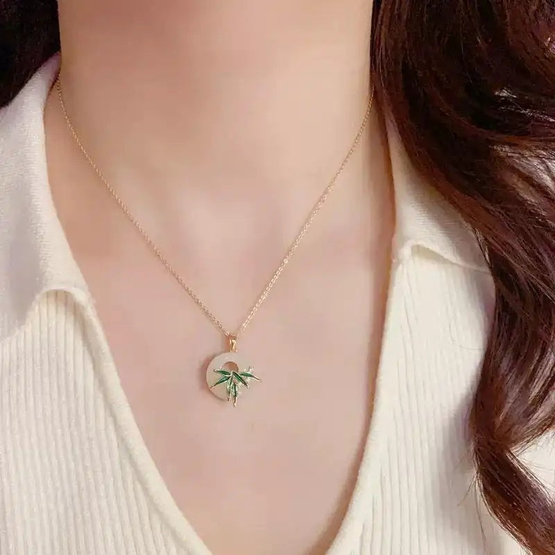 Modern Oriental Circle Pendant Necklace