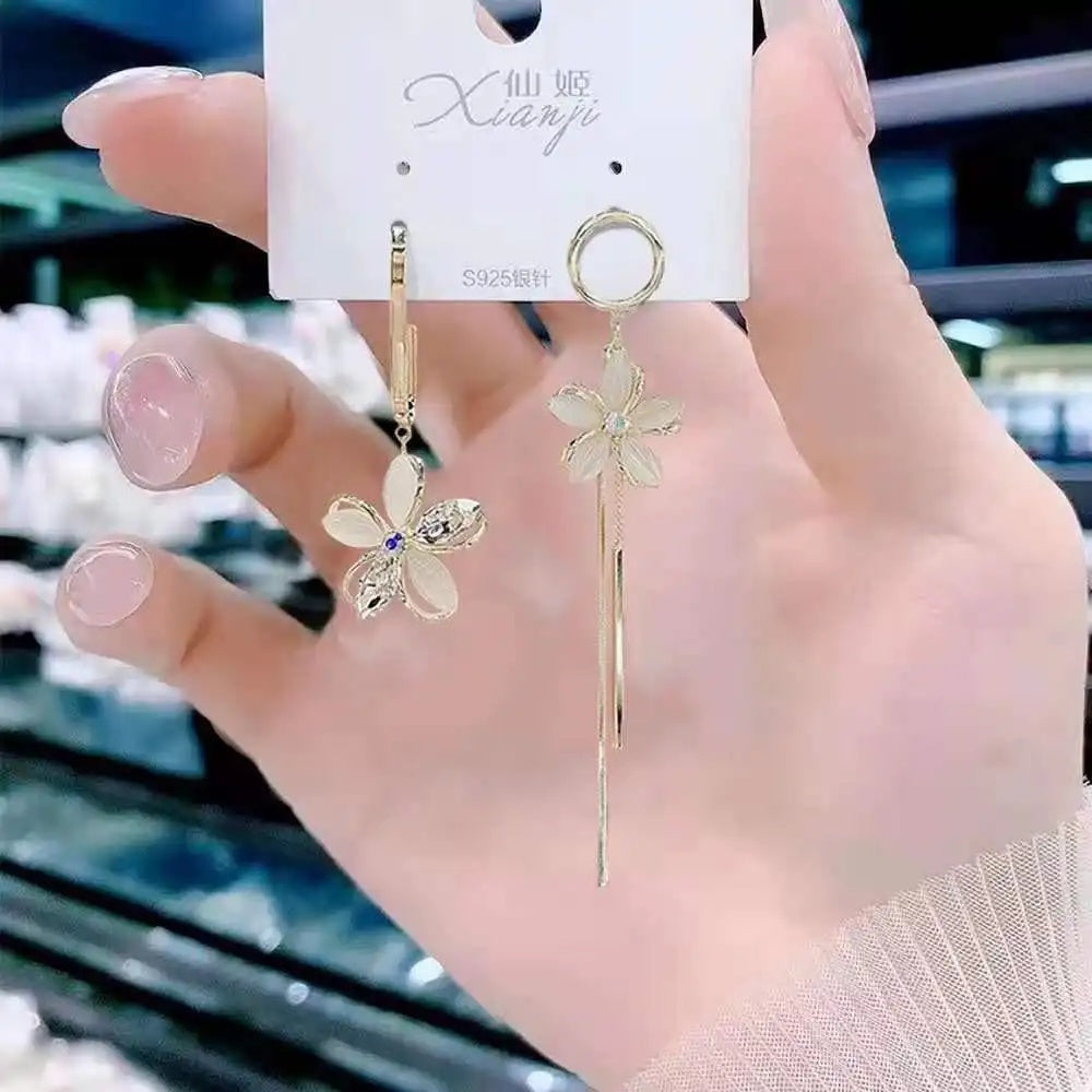 Needle Asymmetric Cat Eye Flower Drop Earrings