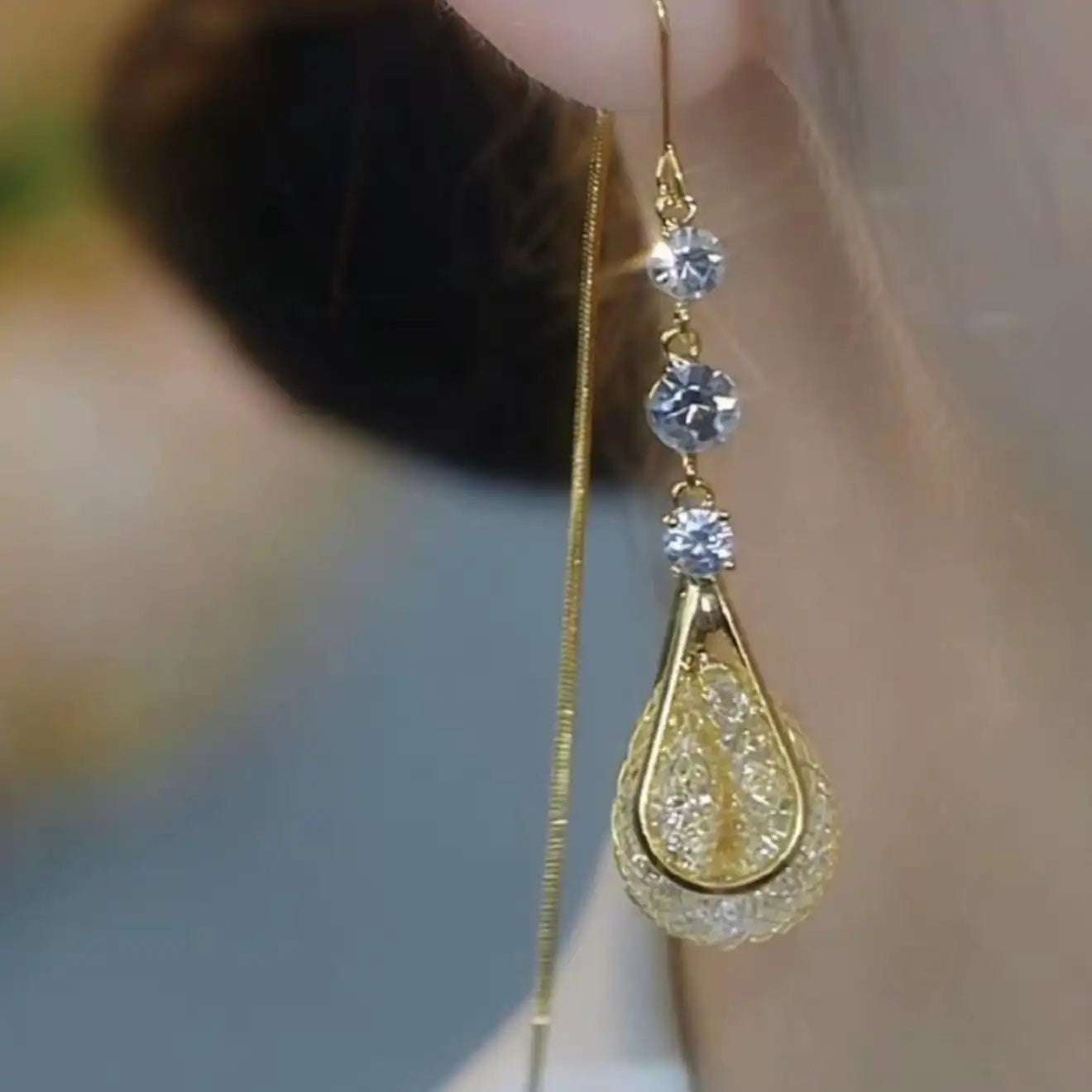 Nested Teardrop Threader Earrings