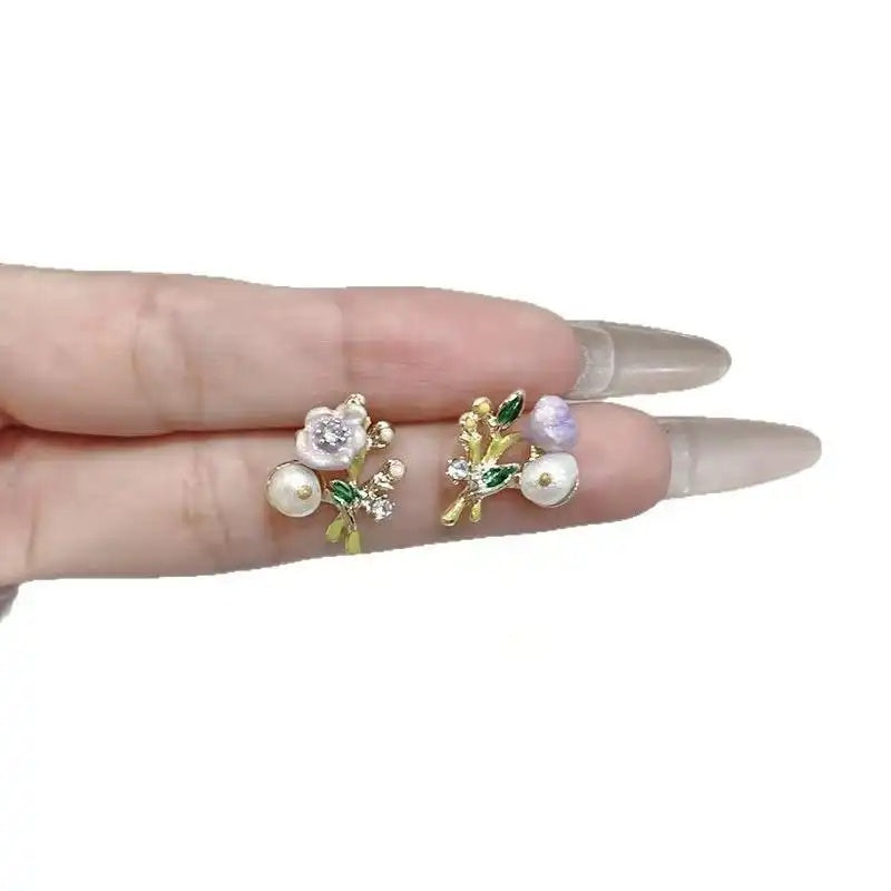 Oil Painting Pearl Bouquet Earrings