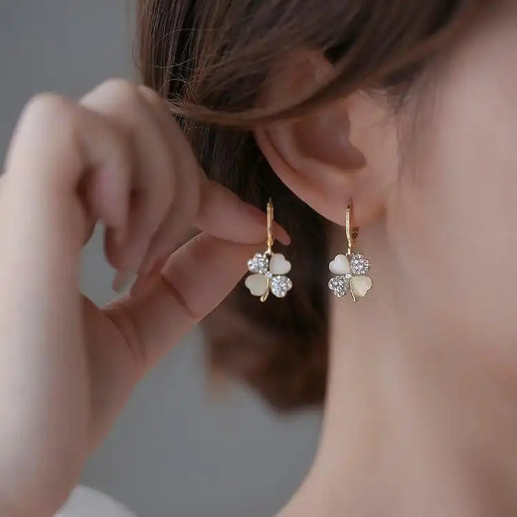 Pearl Geometric Diamond Clips Drop Earrings