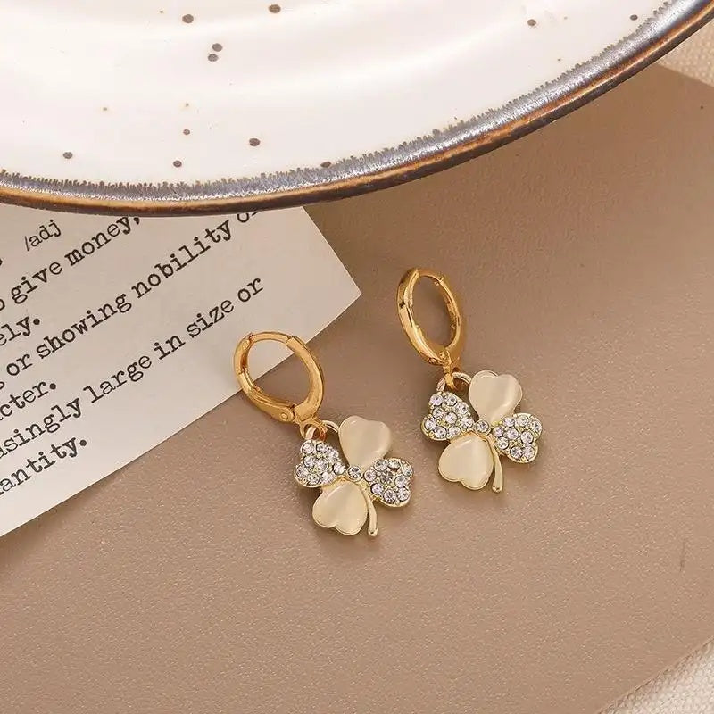 Pearl Geometric Diamond Clips Drop Earrings