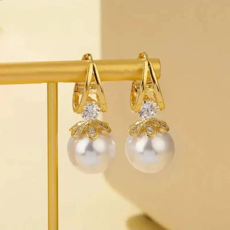 Pearl Retro Crystal Hoop Earrings