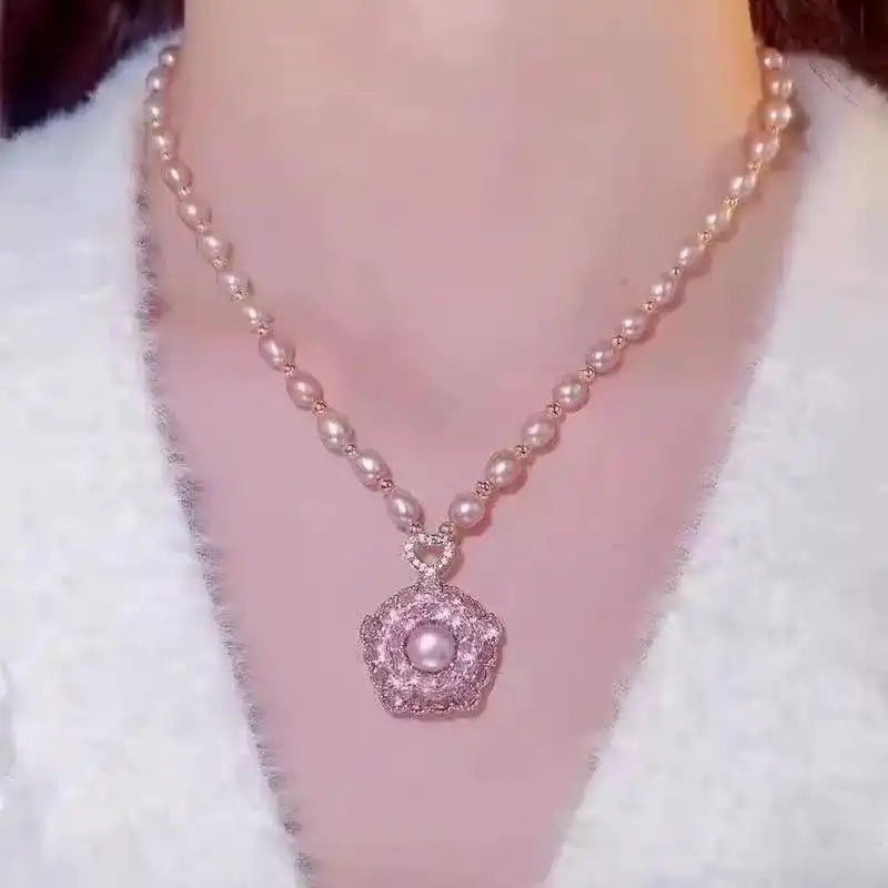 Pearl Rotating Necklace