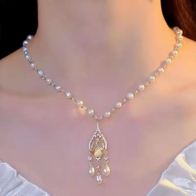 Pearl Trend Peacock Collar Chain Necklace