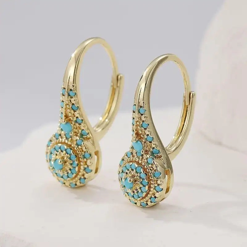 Pure French Retro Gold Sophisticated Earrings