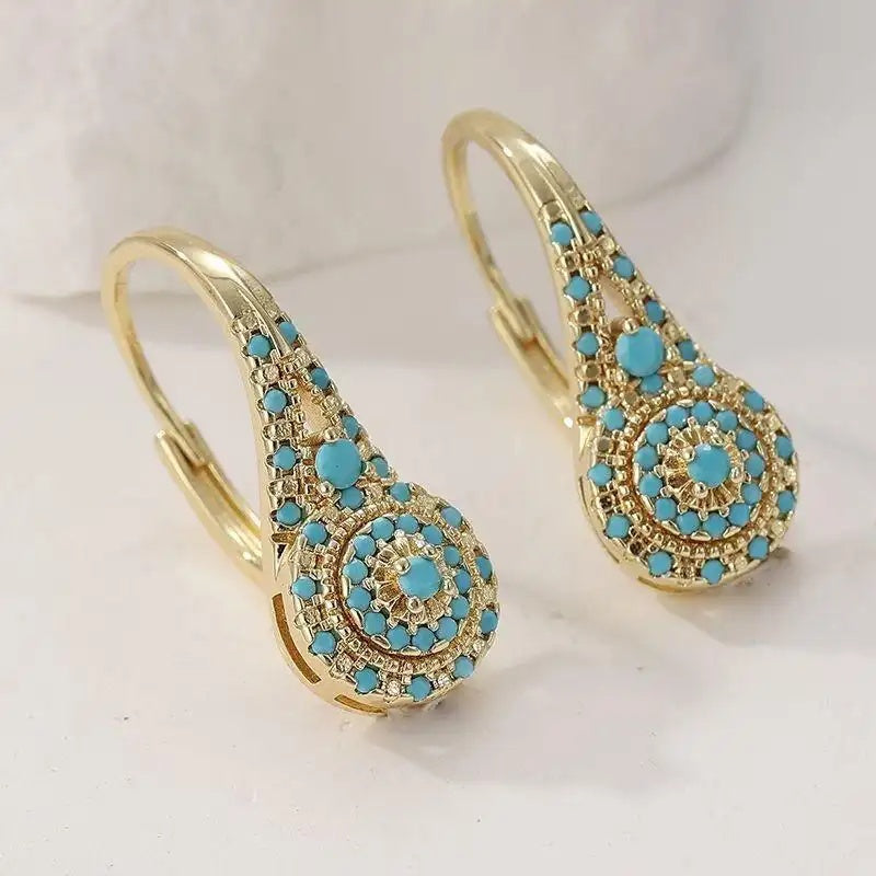 Pure French Retro Gold Sophisticated Earrings