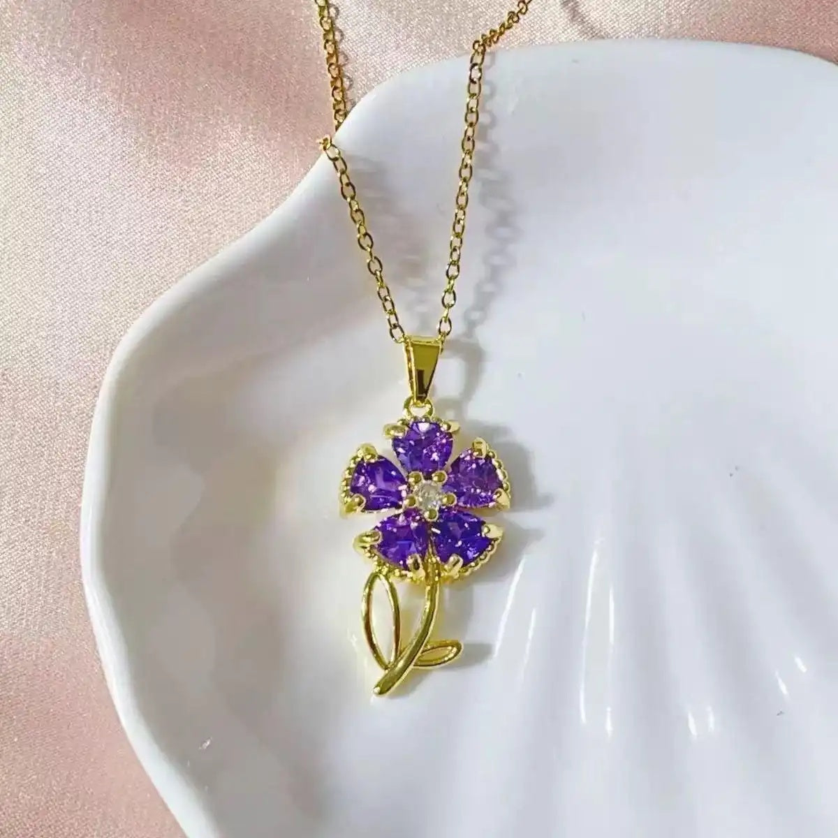 Purple Floral Gorgeous Crystal Chain Necklace