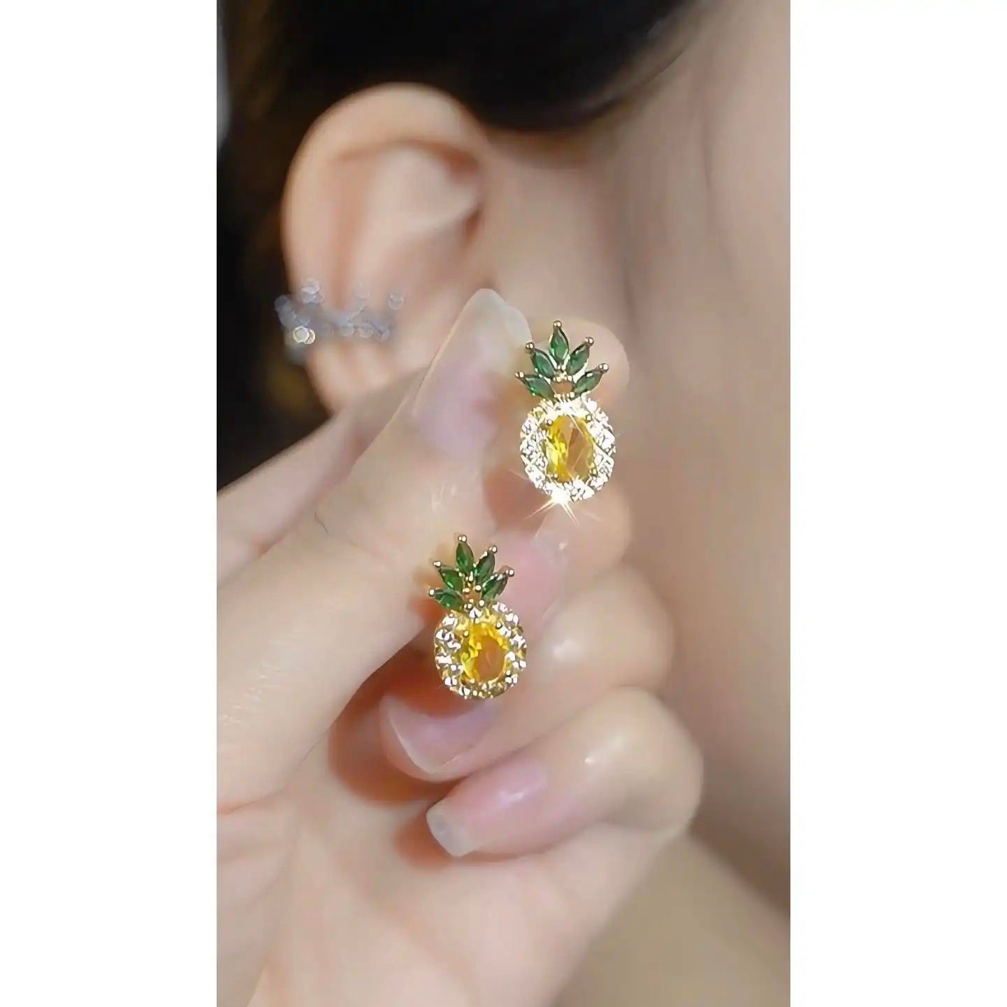 Quality Brass Crystal Pineapple Stud Earrings