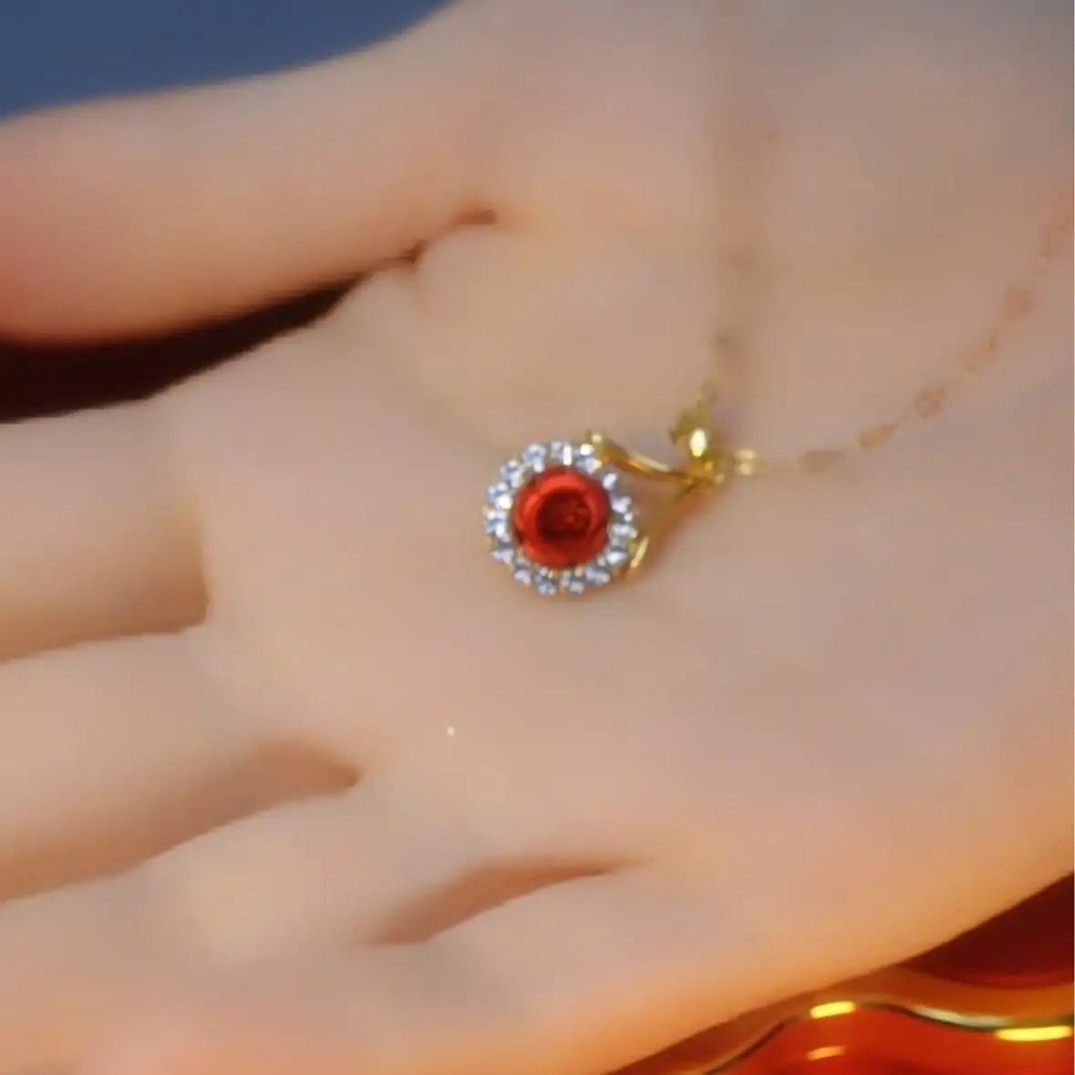 Red Rose Collarbone French Pendant Necklace
